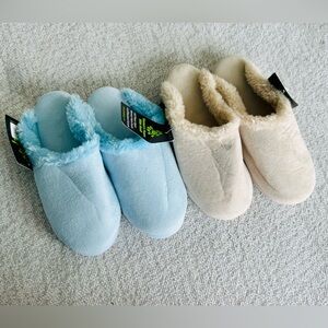 2 Dawgs Women's Foam Slide Slippers, Baby Blue and Beige, Size Small (5-6) NEW